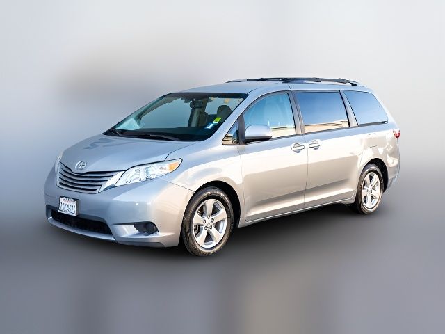 2015 Toyota Sienna LE