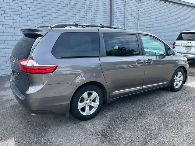 2015 Toyota Sienna LE