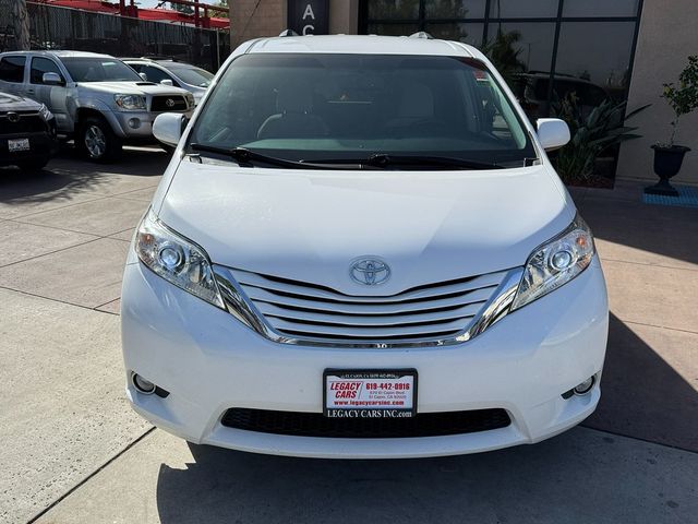 2015 Toyota Sienna LE