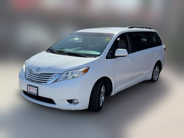 2015 Toyota Sienna LE