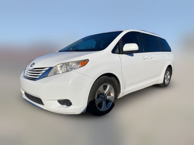 2015 Toyota Sienna LE Auto Access Seat