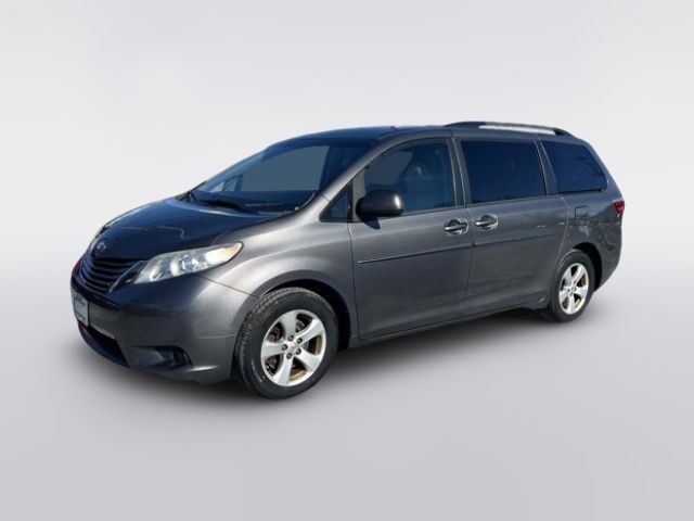 2015 Toyota Sienna LE