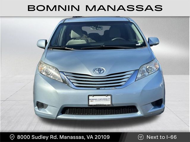 2015 Toyota Sienna LE