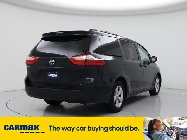 2015 Toyota Sienna LE