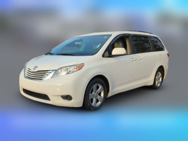 2015 Toyota Sienna LE