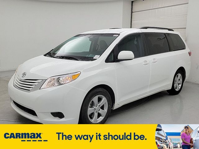 2015 Toyota Sienna LE