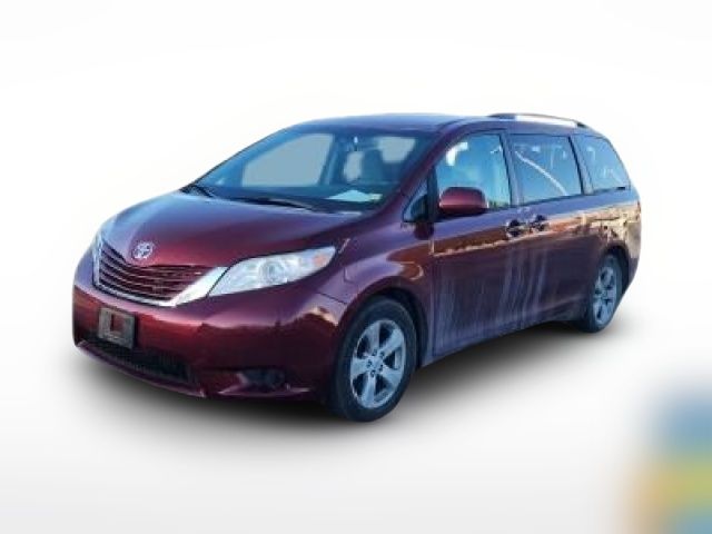 2015 Toyota Sienna LE