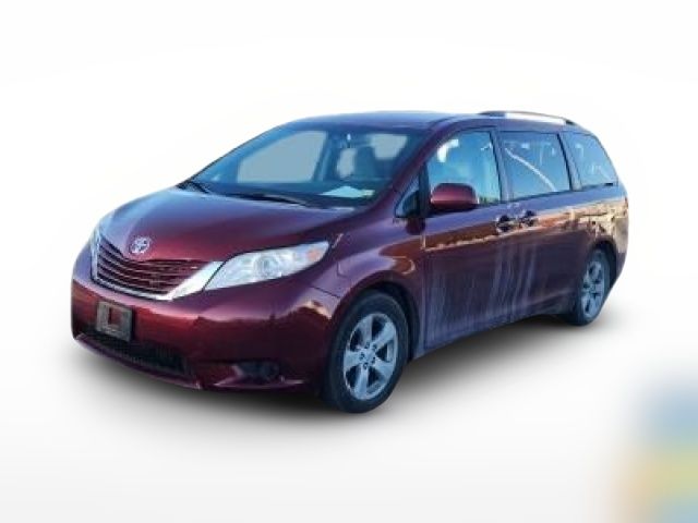 2015 Toyota Sienna LE