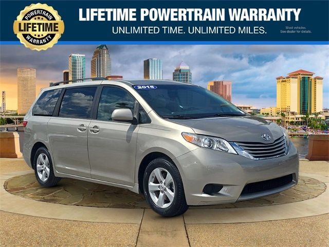 2015 Toyota Sienna LE