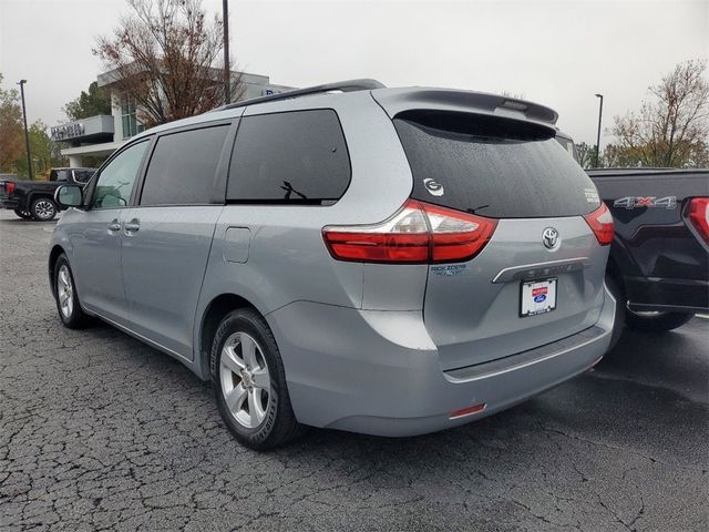 2015 Toyota Sienna LE