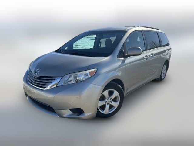 2015 Toyota Sienna LE