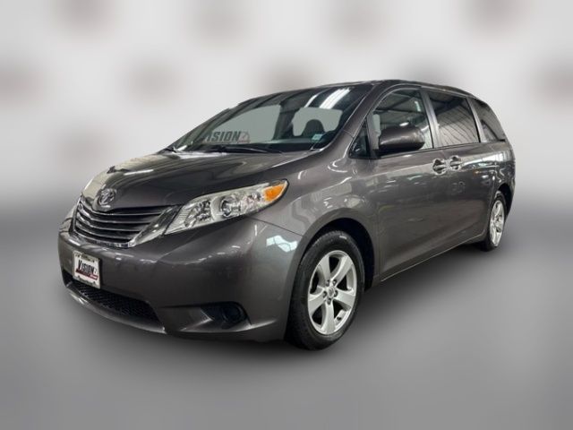2015 Toyota Sienna LE