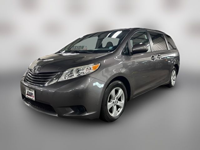 2015 Toyota Sienna LE