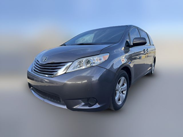 2015 Toyota Sienna LE