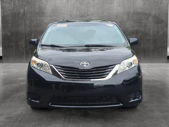 2015 Toyota Sienna LE