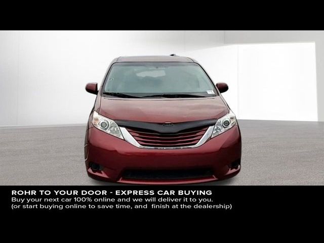 2015 Toyota Sienna LE Auto Access Seat