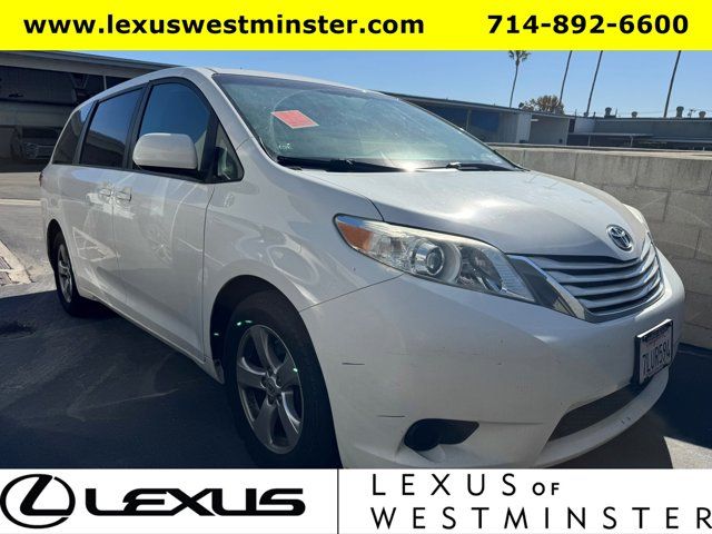 2015 Toyota Sienna LE