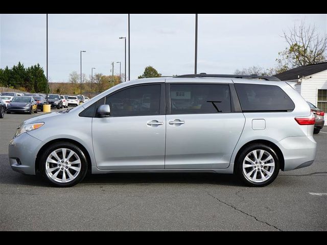 2015 Toyota Sienna 