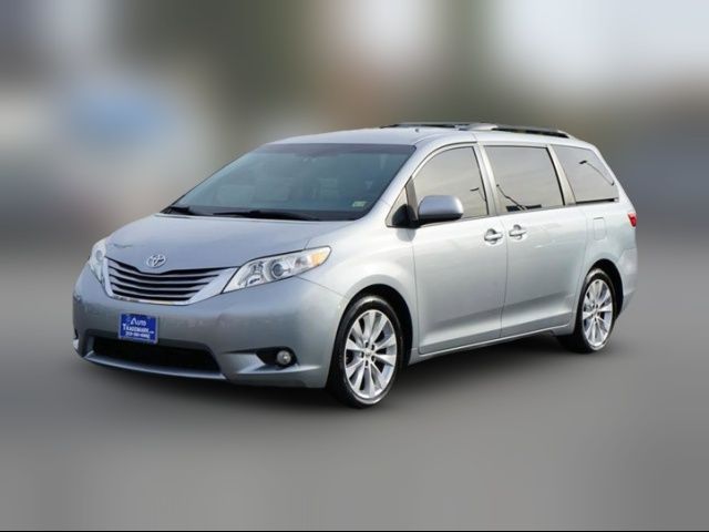 2015 Toyota Sienna 