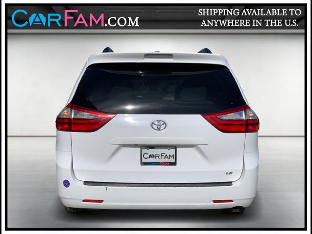 2015 Toyota Sienna 