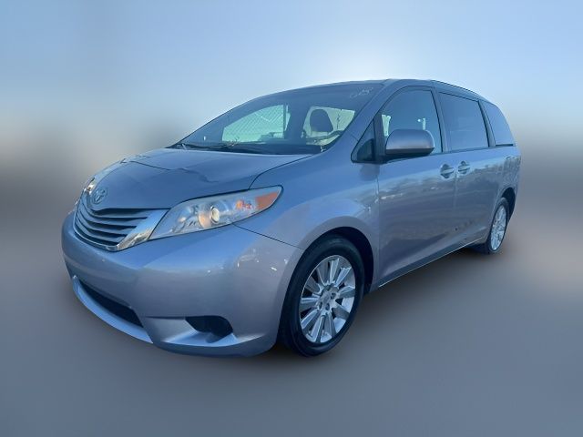 2015 Toyota Sienna LE