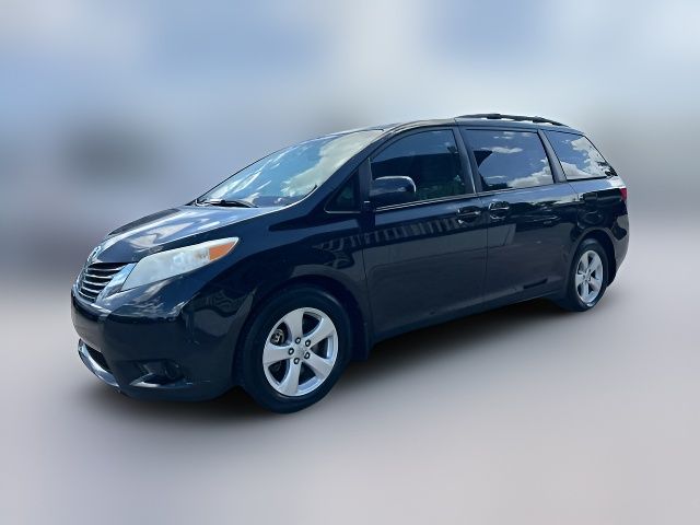 2015 Toyota Sienna LE