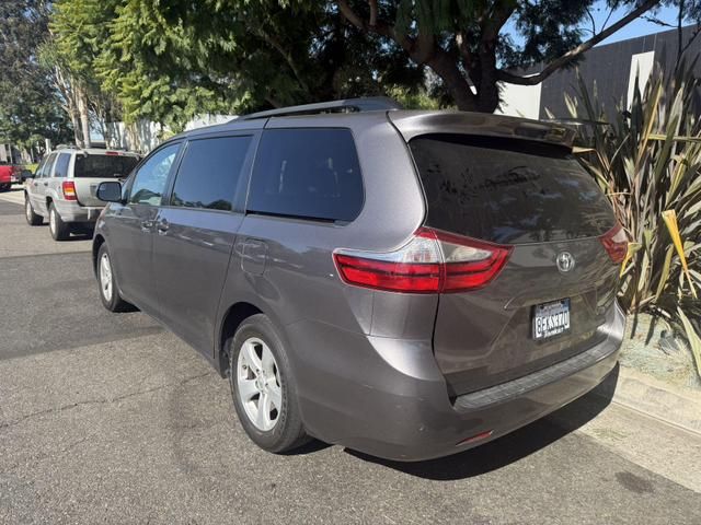 2015 Toyota Sienna LE