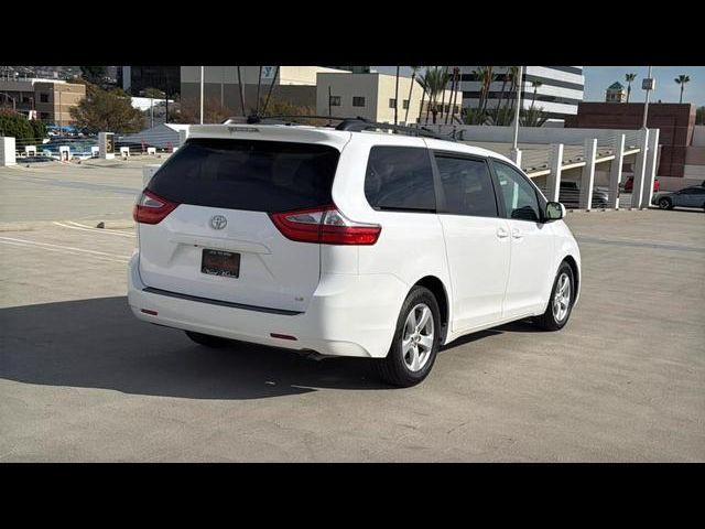 2015 Toyota Sienna LE