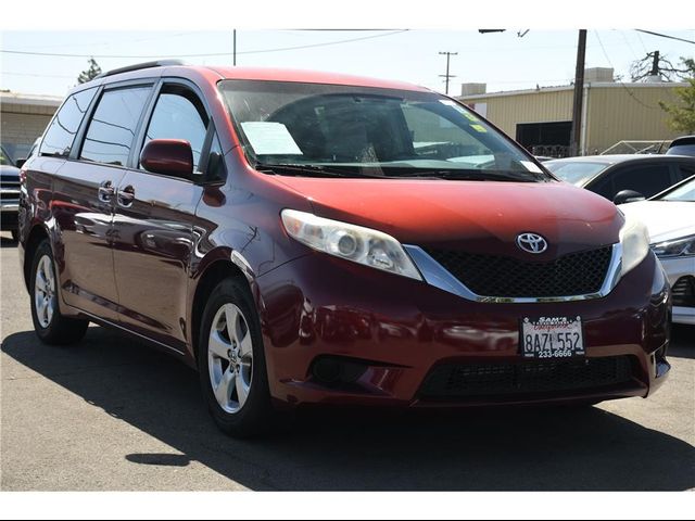2015 Toyota Sienna 