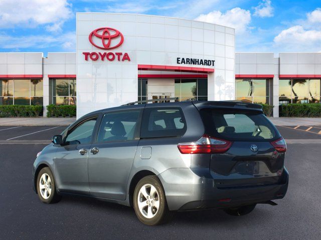 2015 Toyota Sienna L