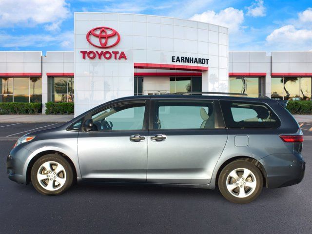 2015 Toyota Sienna L