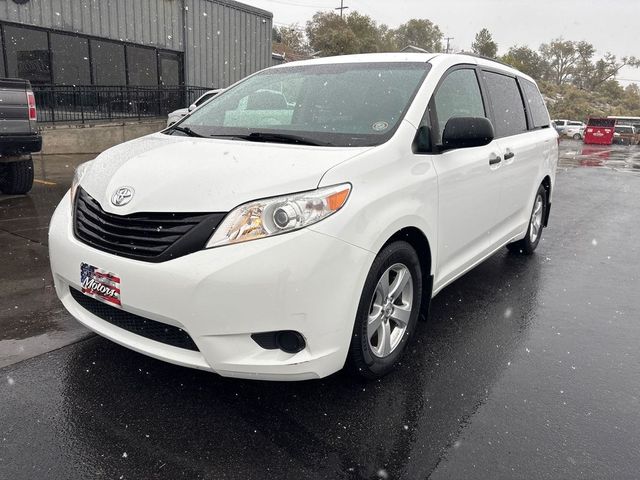 2015 Toyota Sienna L