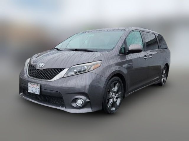 2015 Toyota Sienna 