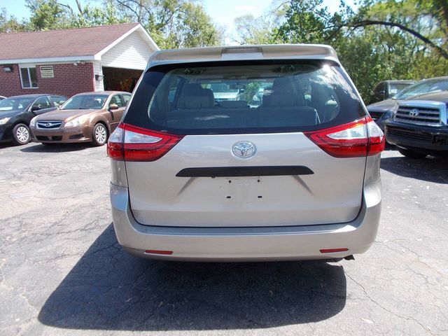 2015 Toyota Sienna L
