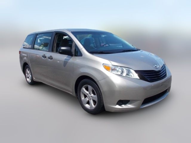 2015 Toyota Sienna L