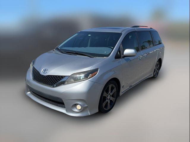 2015 Toyota Sienna SE