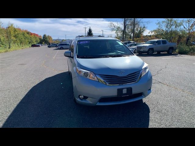 2015 Toyota Sienna 