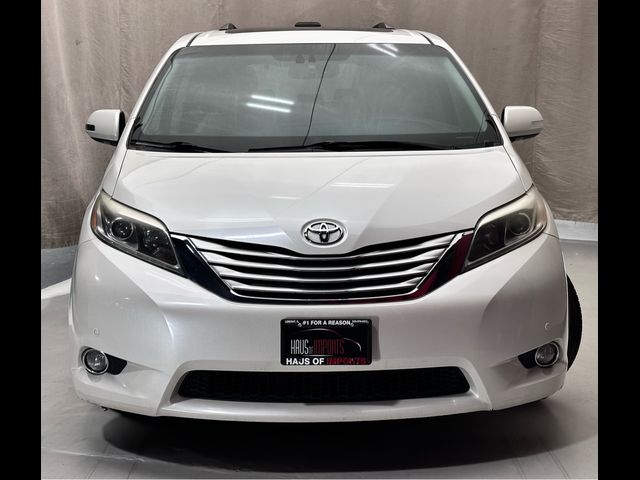 2015 Toyota Sienna 