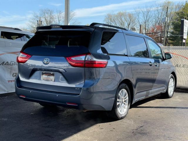 2015 Toyota Sienna Limited