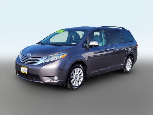 2015 Toyota Sienna 