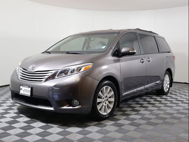 2015 Toyota Sienna 