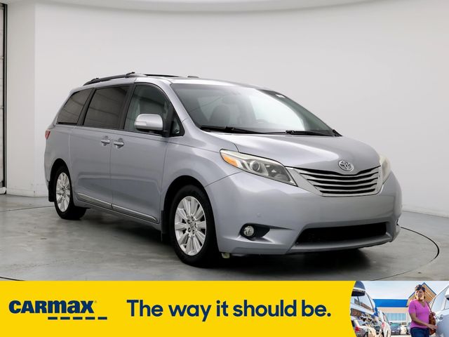 2015 Toyota Sienna 