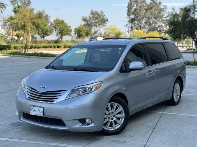 2015 Toyota Sienna 