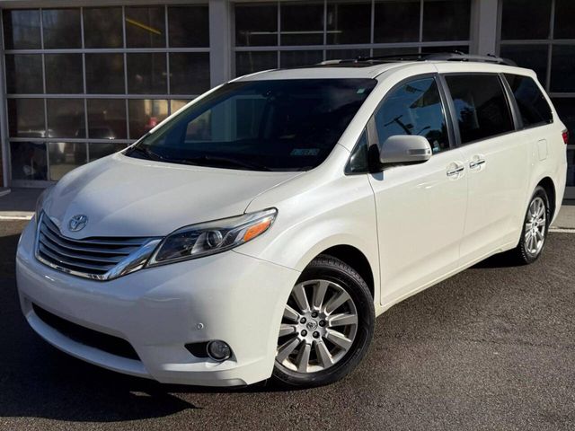 2015 Toyota Sienna 