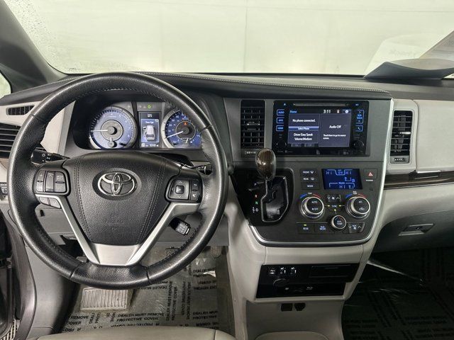 2015 Toyota Sienna Limited