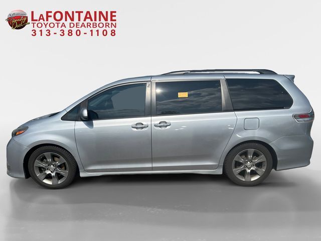 2015 Toyota Sienna SE