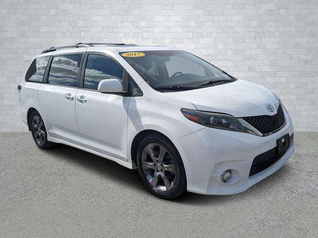 2015 Toyota Sienna SE