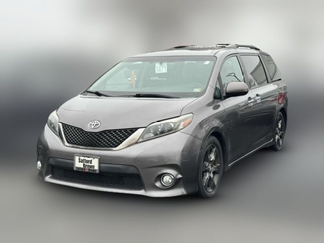 2015 Toyota Sienna SE