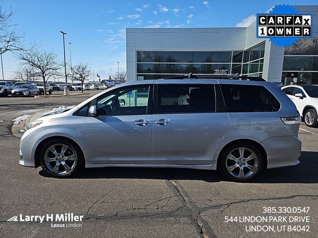 2015 Toyota Sienna SE