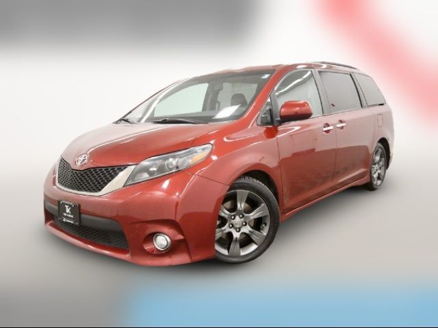 2015 Toyota Sienna SE